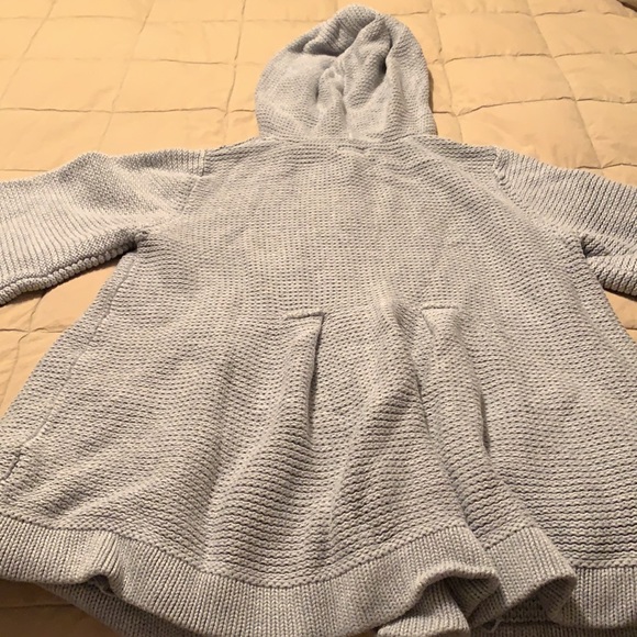 Mossimo Sz XL (2) heavy gauge sweaters in gray and tan. Versatile, comfy & warm. - Picture 6 of 8